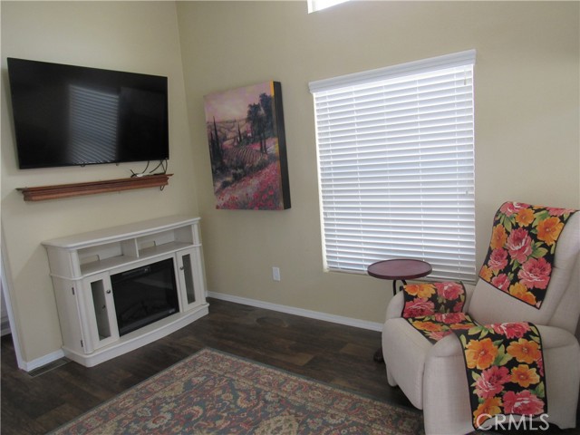 Detail Gallery Image 9 of 43 For 1295 S Cawston Ave #462,  Hemet,  CA 92545 - 1 Beds | 1 Baths