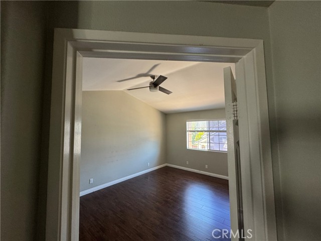 6 Lembogan Court, Aliso Viejo CA: https://media.crmls.org/medias/ec440d4a-90d1-4efb-bc9b-d445a8ce5609.jpg