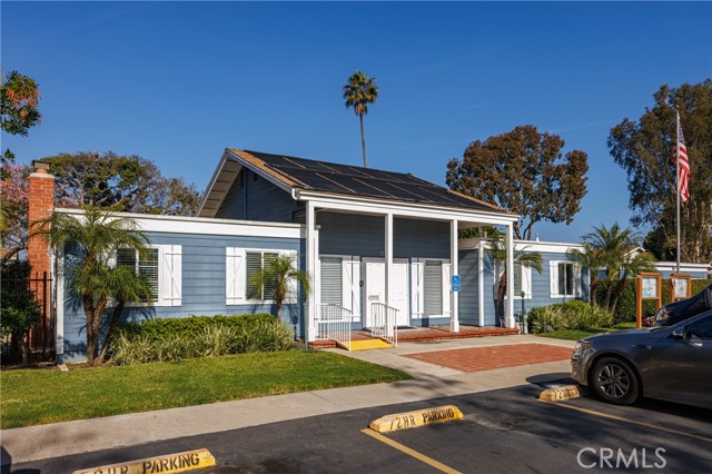 Detail Gallery Image 28 of 35 For 10220 Holburn, Huntington Beach,  CA 92646 - 1 Beds | 1 Baths