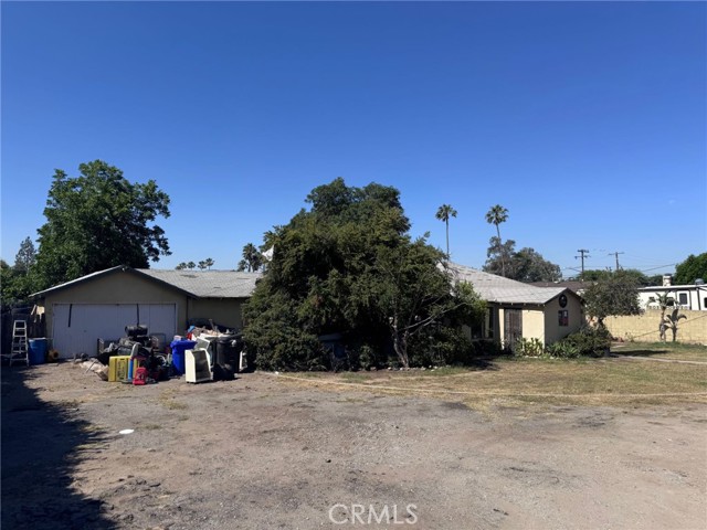 Detail Gallery Image 1 of 1 For 17525 Pine Ave, Fontana,  CA 92335 - 3 Beds | 1 Baths