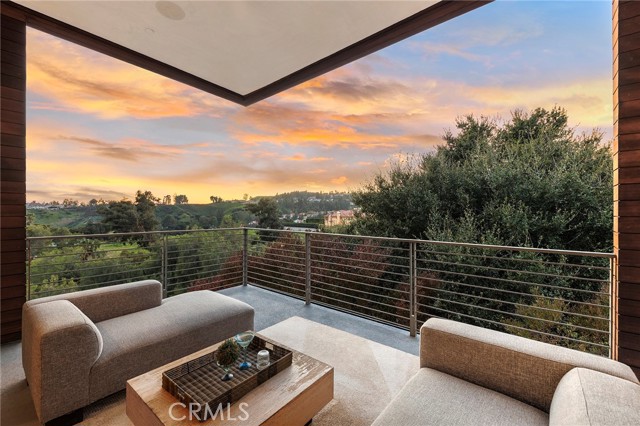 Detail Gallery Image 49 of 75 For 18177 Knoll Hill, Granada Hills,  CA 91344 - 4 Beds | 5 Baths