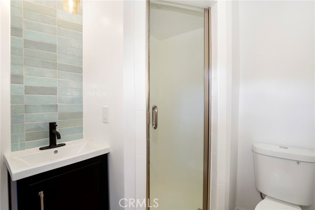 Detail Gallery Image 29 of 59 For 5633 E Deborah St, Long Beach,  CA 90815 - 5 Beds | 4 Baths
