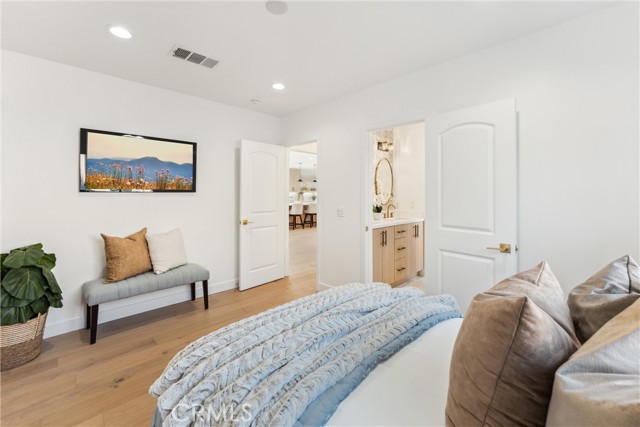 Detail Gallery Image 22 of 62 For 3945 S Norton Ave, Los Angeles,  CA 90008 - 4 Beds | 3/1 Baths