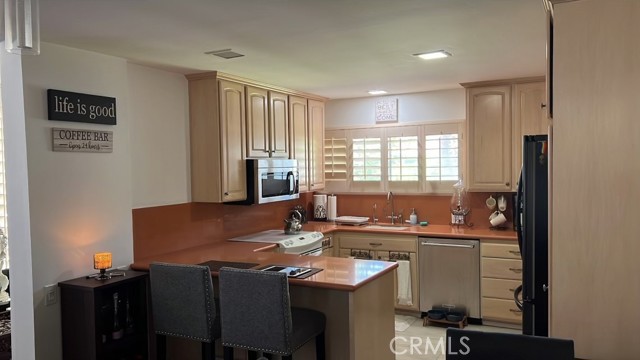 2521 N Whitewater Club Drive B, Palm Springs, CA, 92262 2521 N Whitewater Club Drive B, Palm Springs, CA, 92262