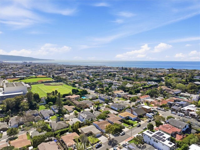 Detail Gallery Image 27 of 27 For 1320 Curtis, Manhattan Beach,  CA 90266 - 3 Beds | 2 Baths