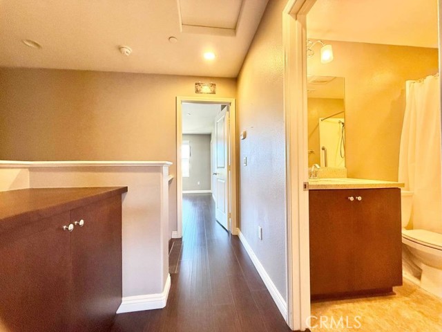 11821 E Solana Place, Cerritos CA: https://media.crmls.org/medias/ec4c64f4-cb0f-408b-9c21-d647124c8455.jpg