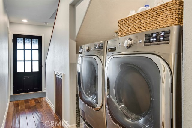 440 Prospect Avenue, Redondo Beach, California 90277, 4 Bedrooms Bedrooms, ,3 BathroomsBathrooms,Residential,Sold,Prospect,SB18044582