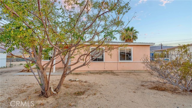 Detail Gallery Image 3 of 24 For 73945 Casita Dr, Twentynine Palms,  CA 92277 - 2 Beds | 1 Baths