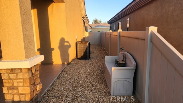 Detail Gallery Image 17 of 55 For 10772 Bridge Haven, Apple Valley,  CA 92308 - 2 Beds | 2 Baths
