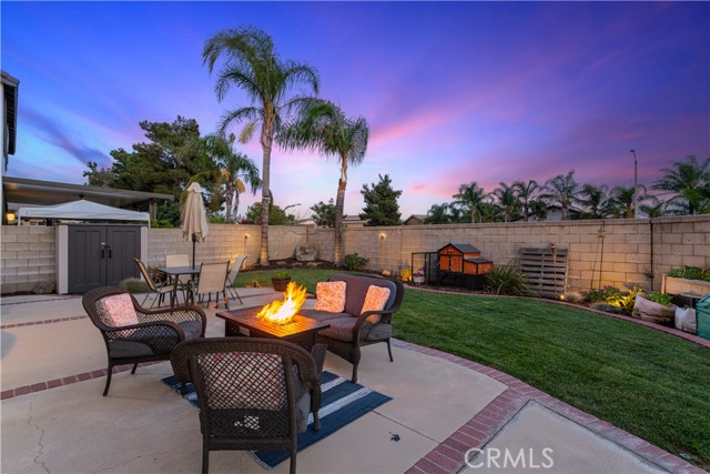 Detail Gallery Image 3 of 37 For 15539 Rockwell Ave, Fontana,  CA 92336 - 3 Beds | 2/1 Baths