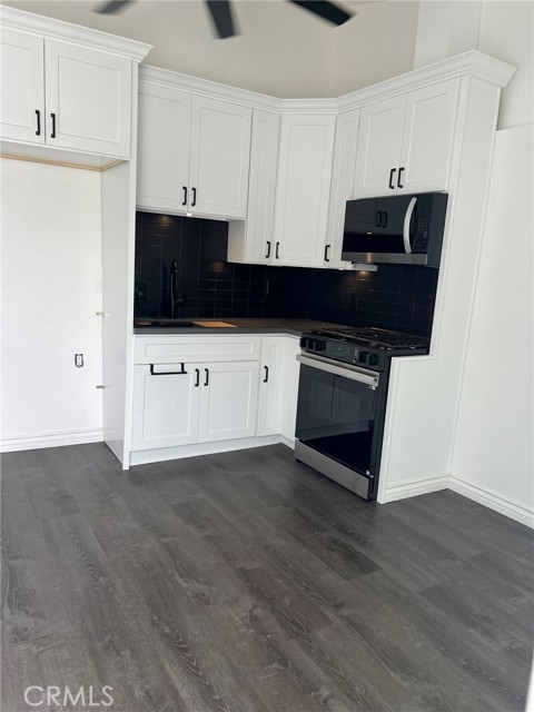 12255 Pacoima Road, Victorville CA: https://media.crmls.org/medias/ec5036eb-0803-42e1-ba00-adc5efc62cb8.jpg