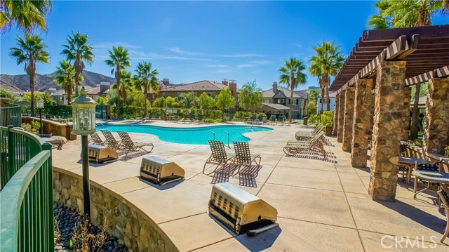 Detail Gallery Image 32 of 33 For 28385 Mirabelle Ln, Saugus,  CA 91350 - 2 Beds | 2 Baths