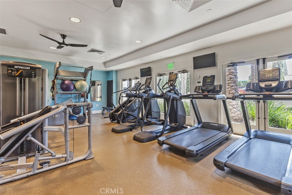 Ec515604 C809 47ed A1b6 E961b6d93019