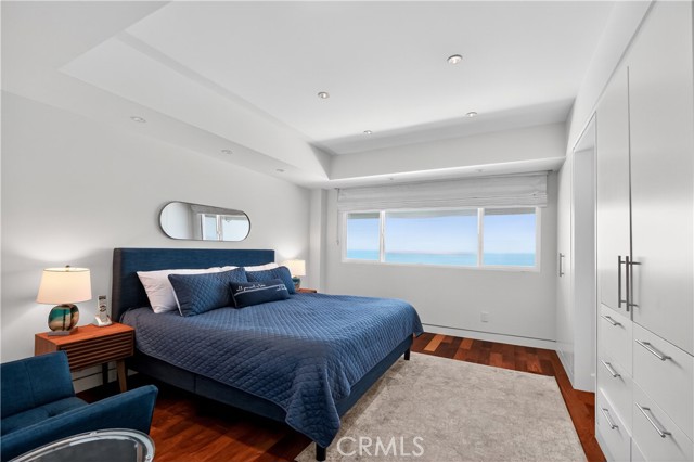 102 Blue Lagoon, Laguna Beach CA: https://media.crmls.org/medias/ec5156ec-0be3-44e7-9867-650741c02235.jpg