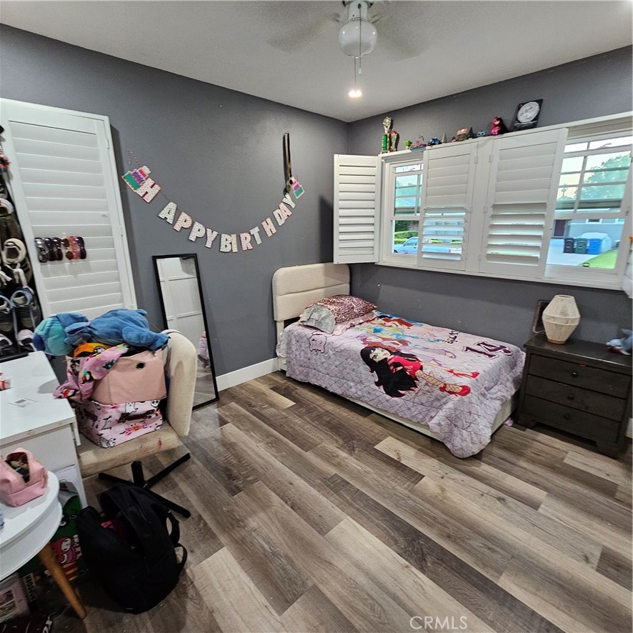 https://media.crmls.org/medias/ec521968-206f-49a3-babc-ae1724b41e45.jpg?preset=X-Large