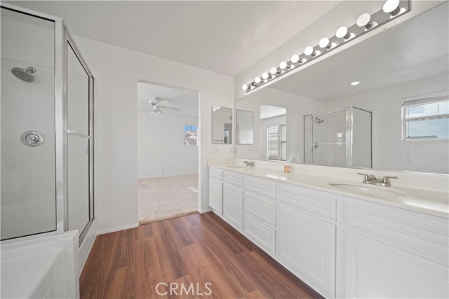 Detail Gallery Image 34 of 43 For 28412 Mayfair Dr, Valencia,  CA 91354 - 3 Beds | 2/1 Baths