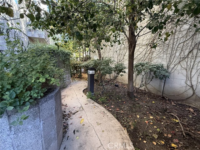 Detail Gallery Image 25 of 25 For 2864 Sunset #205,  Los Angeles,  CA 90005 - 2 Beds | 2/1 Baths