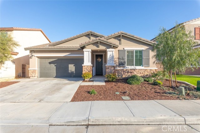 Detail Gallery Image 2 of 28 For 29126 Crabapple, Lake Elsinore,  CA 92530 - 3 Beds | 2 Baths