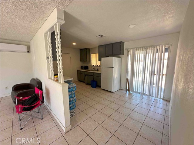 Detail Gallery Image 6 of 33 For 18609 New Hampshire St, Adelanto,  CA 92301 - – Beds | – Baths