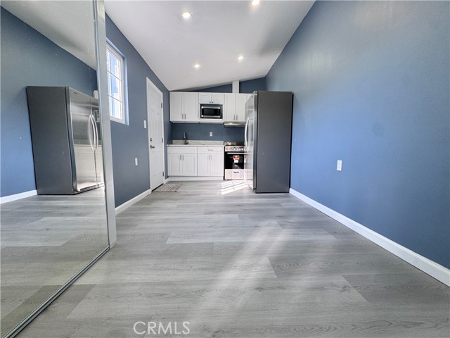 Detail Gallery Image 8 of 12 For 1001 S Eucalyptus Ave, Inglewood,  CA 90301 - 0 Beds | 1 Baths