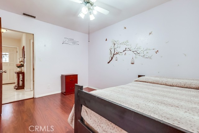 Detail Gallery Image 33 of 64 For 10842 Leffingwell Rd, Norwalk,  CA 90650 - 3 Beds | 3 Baths