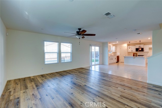 Detail Gallery Image 19 of 75 For 753 Heitz Way, Merced,  CA 95348 - 5 Beds | 3/1 Baths