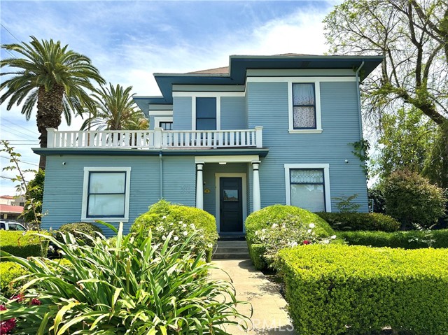Detail Gallery Image 4 of 8 For 4308 Lime St, Riverside,  CA 92501 - – Beds | – Baths