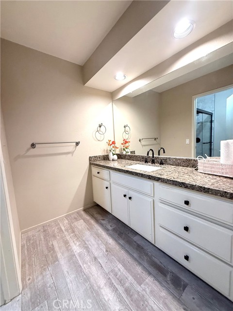 Detail Gallery Image 8 of 10 For 1380 W Capitol #208,  San Pedro,  CA 90732 - 2 Beds | 2 Baths