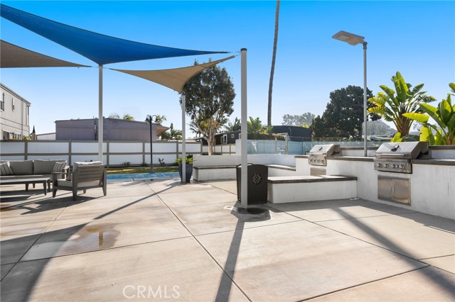 Detail Gallery Image 32 of 42 For 252 Mayflower Dr, Newport Beach,  CA 92660 - 2 Beds | 2 Baths