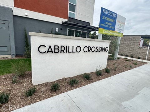 1818 E. 1st Street, Santa Ana CA: https://media.crmls.org/medias/ec59d470-e6be-46da-82fd-0ecfbe09d7b7.jpg