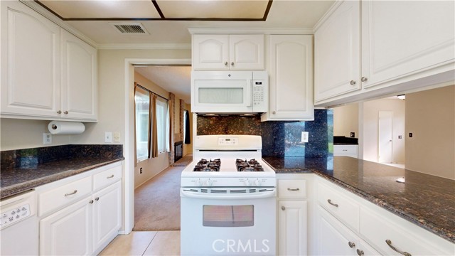 Detail Gallery Image 21 of 75 For 3025 Small Canyon Dr, Highland,  CA 92346 - 4 Beds | 2 Baths