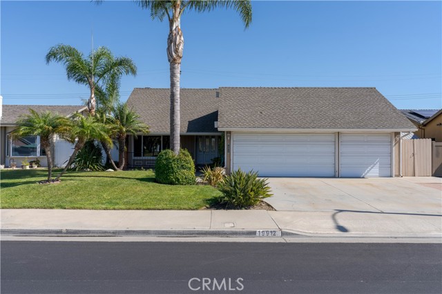 19912 Felcliff Ln, Huntington Beach, CA 92646