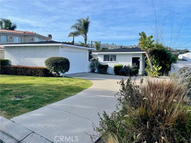 MLS# PV23217979