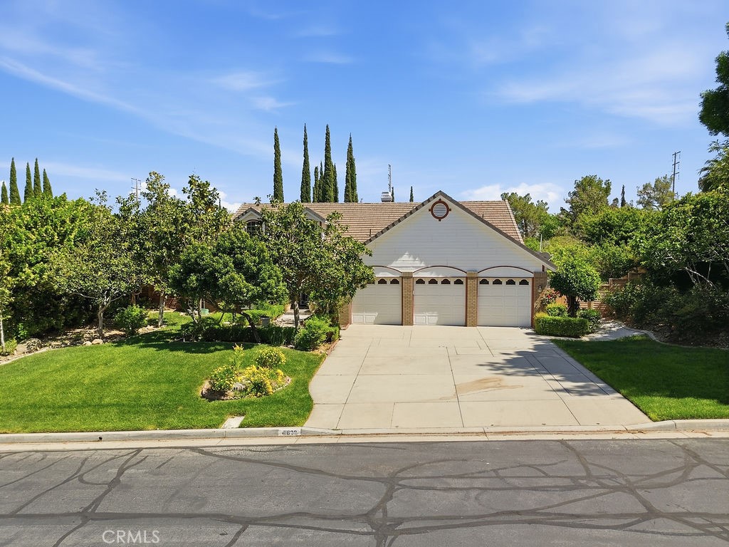 41830 Stratford Circle