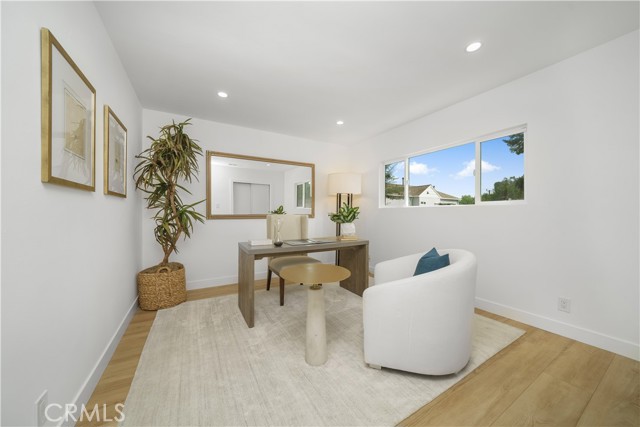 Detail Gallery Image 13 of 22 For 3181 Cadet Ct, Los Angeles,  CA 90068 - 3 Beds | 2 Baths