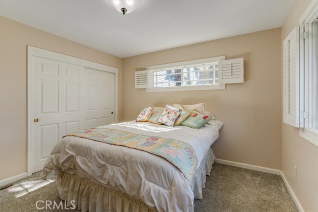 Image 29 of 65 For 550 Plymouth