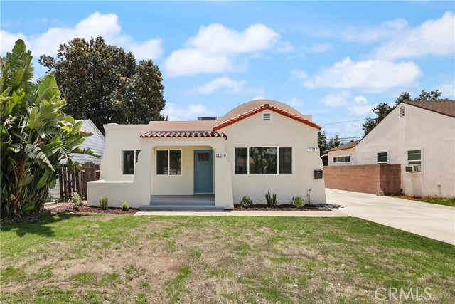 11210 Oak Street, El Monte CA: https://media.crmls.org/medias/ec5dc9f3-12b5-44b2-8fe7-469ed6d5848b.jpg