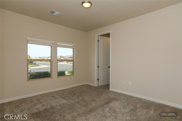 11001 Arundel, Bakersfield CA: https://media.crmls.org/medias/ec5e0587-9abd-4bc7-b251-2e66b15d6996.jpg