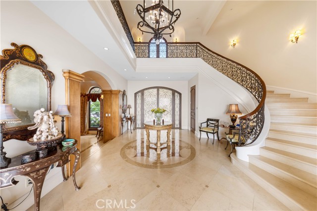 64 Laurel Drive, Rancho Palos Verdes CA: https://media.crmls.org/medias/ec5e6a8e-e579-490d-b5c4-1524a134239b.jpg