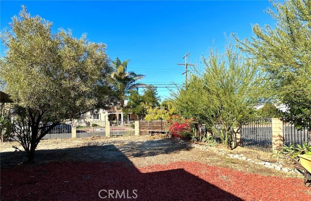Detail Gallery Image 23 of 27 For 12040 Stagg St, North Hollywood,  CA 91605 - 4 Beds | 2/1 Baths