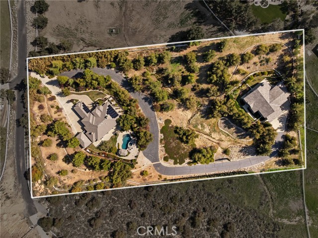 38565 Celine Cove, Murrieta CA: https://media.crmls.org/medias/ec5f30d5-3d76-4900-8888-40b16eb324cf.jpg
