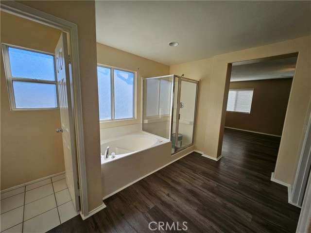 Detail Gallery Image 16 of 28 For 4120 Forest Highlands Cir, Corona,  CA 92883 - 4 Beds | 3 Baths