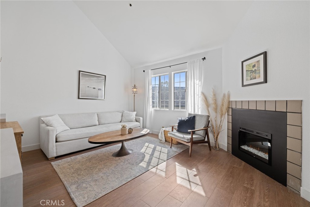 1043 Southwood Drive #F