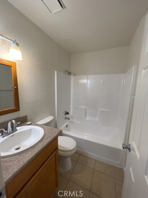 16784 Sultana Street, Hesperia CA: https://media.crmls.org/medias/ec5fe9d2-c509-4d24-9471-853d85b0c3d1.jpg