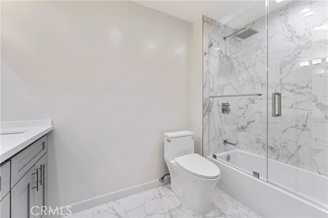 Detail Gallery Image 29 of 58 For 4665 Willens Ave, Woodland Hills,  CA 91364 - 5 Beds | 3 Baths