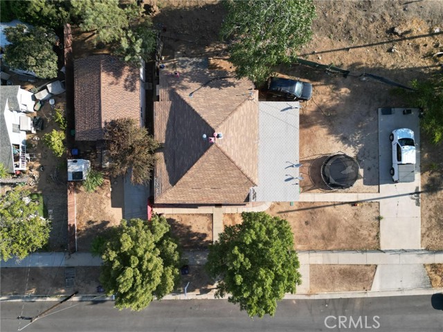 207 E 5th Street, Beaumont CA: https://media.crmls.org/medias/ec610a1a-0ad9-445f-bc87-79311481abea.jpg