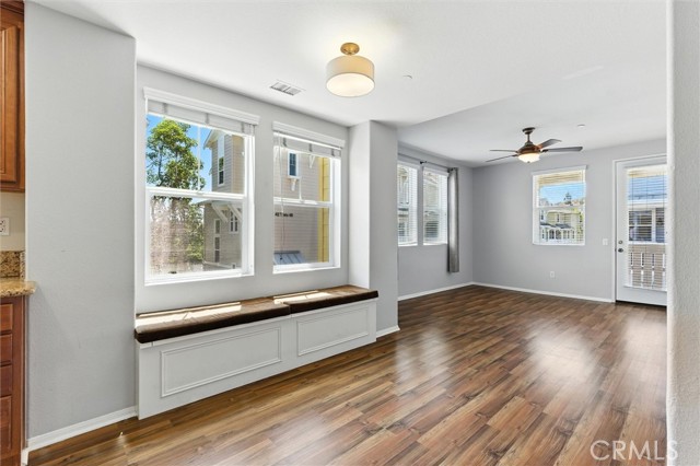 57 Hinterland Way, Ladera Ranch CA: https://media.crmls.org/medias/ec618662-8066-4bcb-a8f0-712d8490f20b.jpg