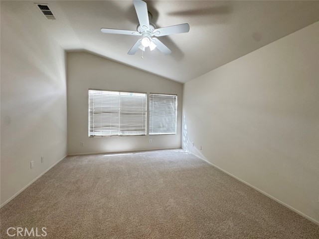 Detail Gallery Image 11 of 26 For 28621 Bridge Water, Menifee,  CA 92584 - 3 Beds | 2/1 Baths