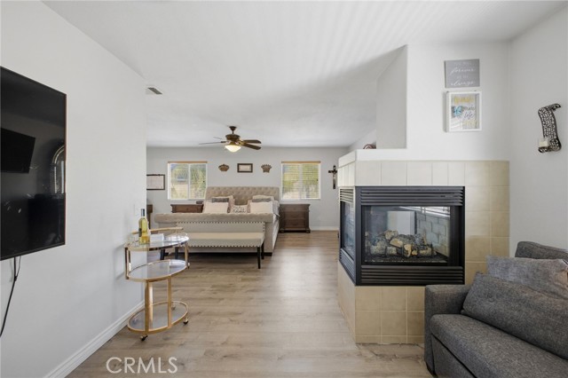 Detail Gallery Image 10 of 23 For 1580 Hickorywood, Hemet,  CA 92545 - 4 Beds | 3/1 Baths