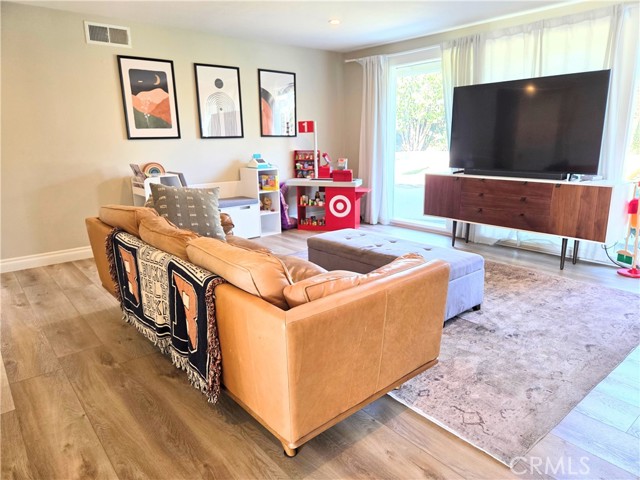 Detail Gallery Image 3 of 14 For 1708 Canard, Placentia,  CA 92870 - 4 Beds | 2 Baths